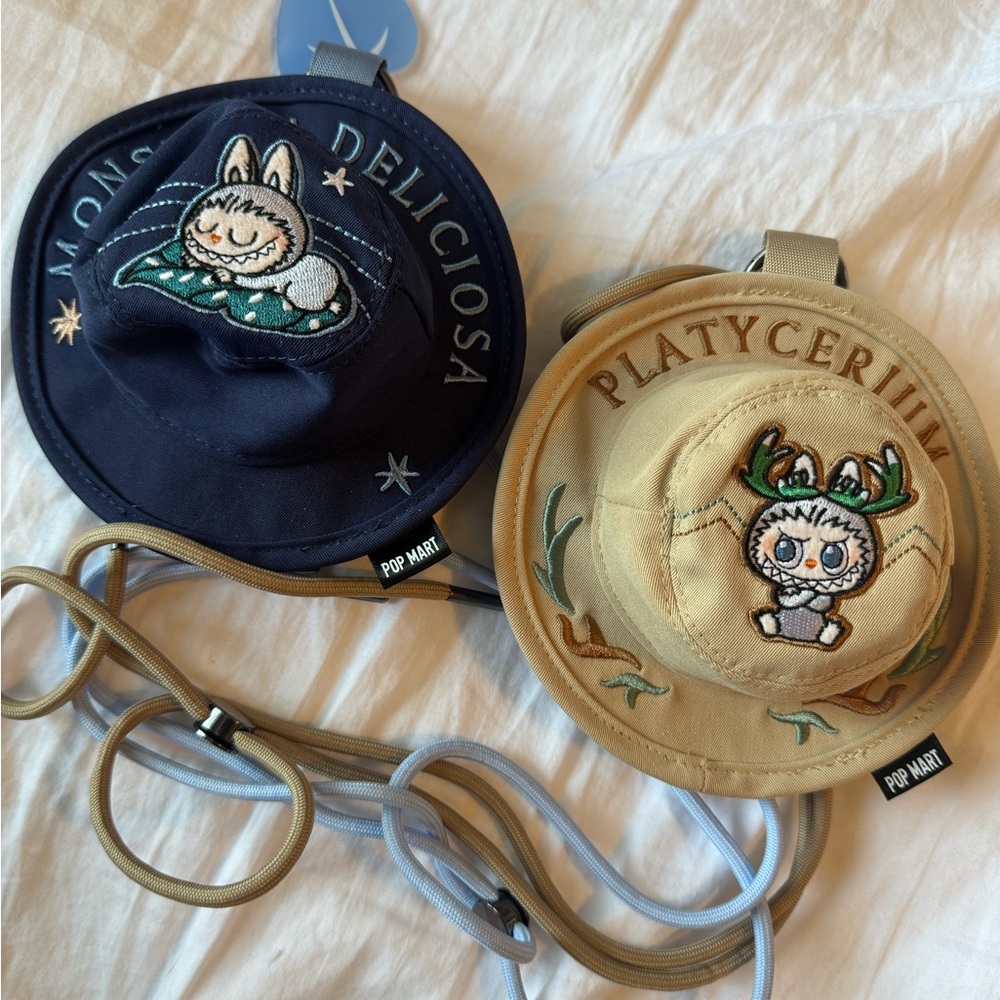 Labubu mini cross bag/coin bag